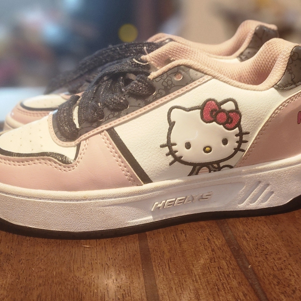 HEELYS Hello Kitty Kids Sneakers - Pink and White Delight